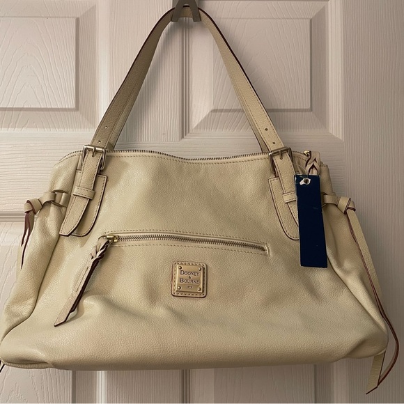 Dooney & Bourke Vintage Genuine Leather Cream MED Sz Shoulder Bag with Tags New
